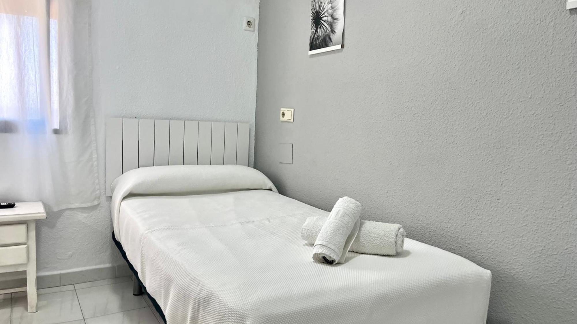 Hostal Carlos III Aldea Quintana Exterior foto